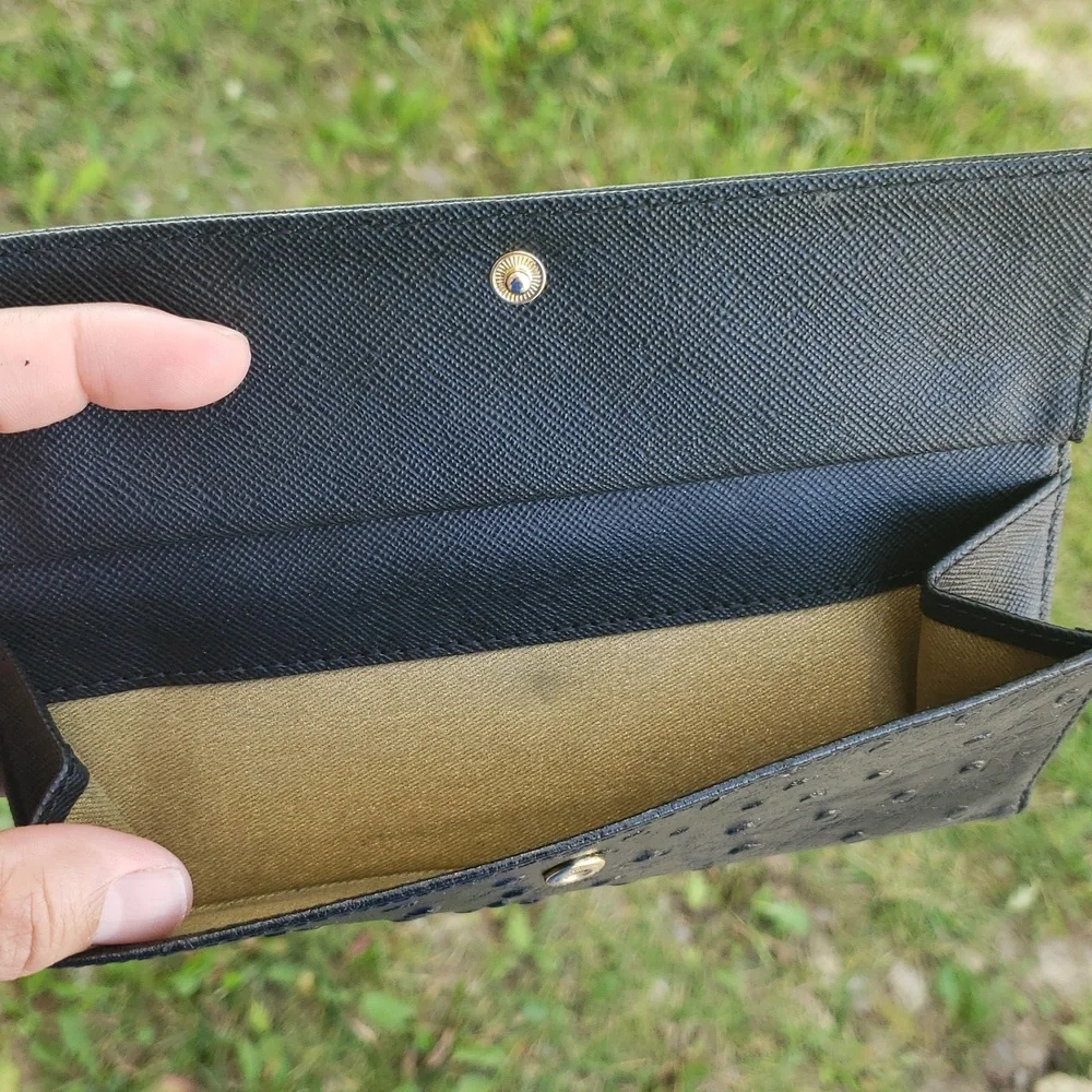 Antonio Melani Womens Cowhide Leather Ostrich Embossed Bifold Long Wallet Black